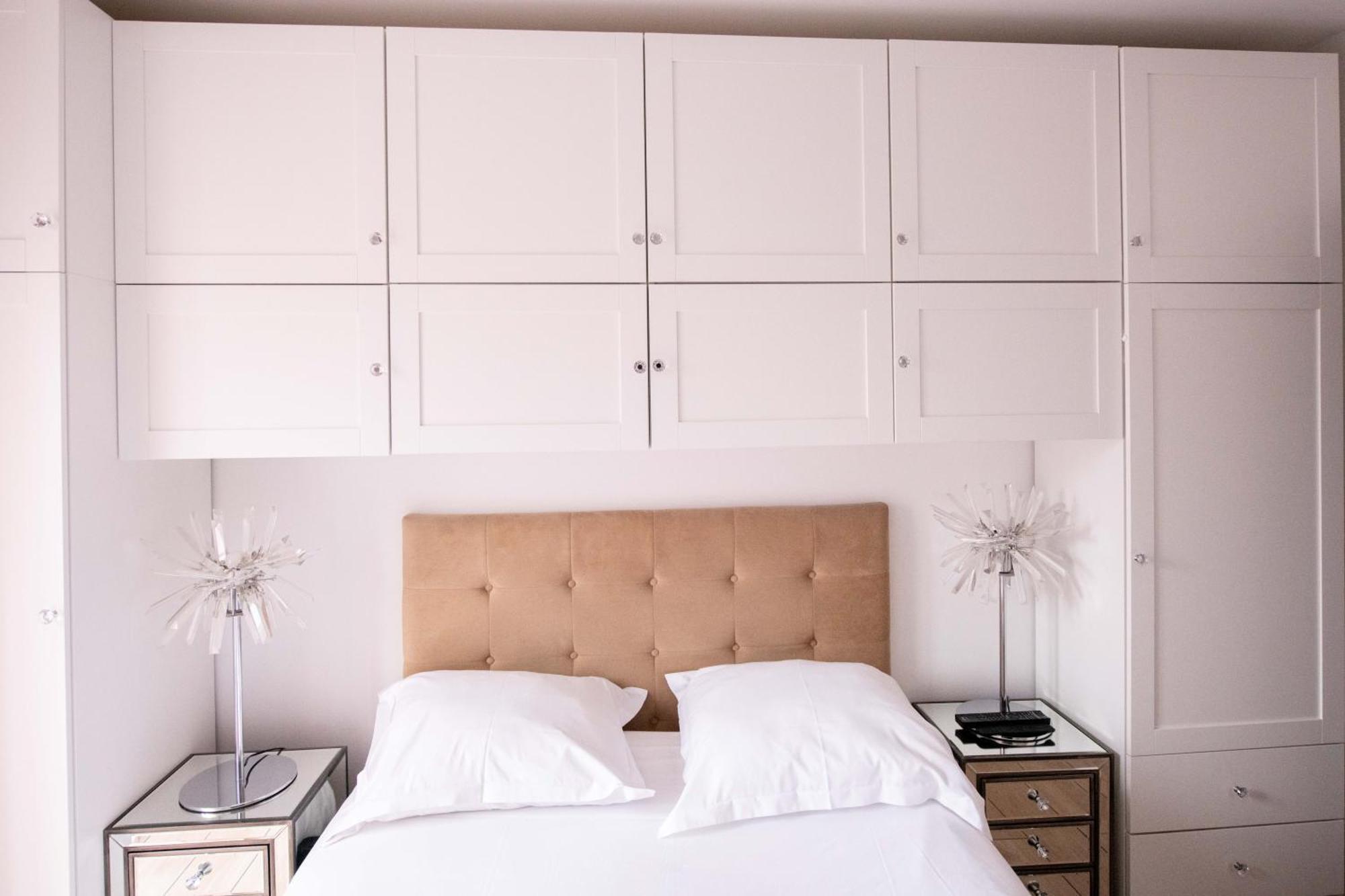 Elise De Roche Equipe Balcon Parking Rer B Appartement Le Bourget